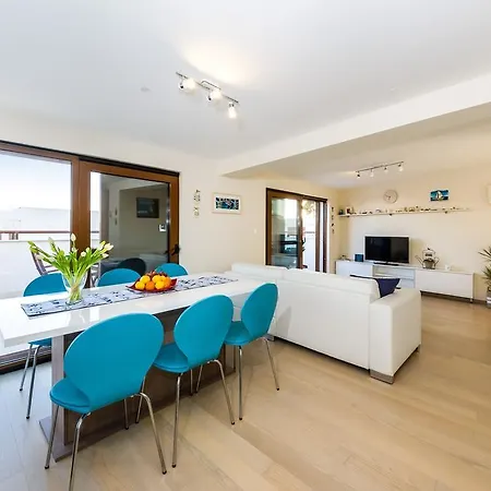 Aquamarine Deluxe Penthouse Apartment Petrcane